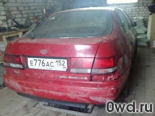 Битый автомобиль Toyota Carina E